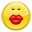 Emotes Face Kiss Icon 32x32 png